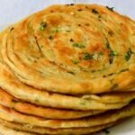 Chili Garlic Paratha Recipe: Spicy & Flavorful Twist for Boring Meals Chili Garlic Paratha Recipe: Spicy & Flavorful Twist for Boring Meals