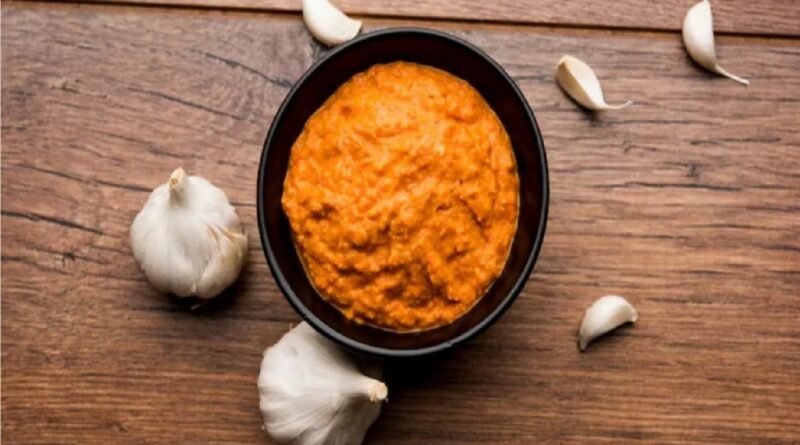 Spicy Garlic Chutney Recipe to Boost Flavor & Immunity